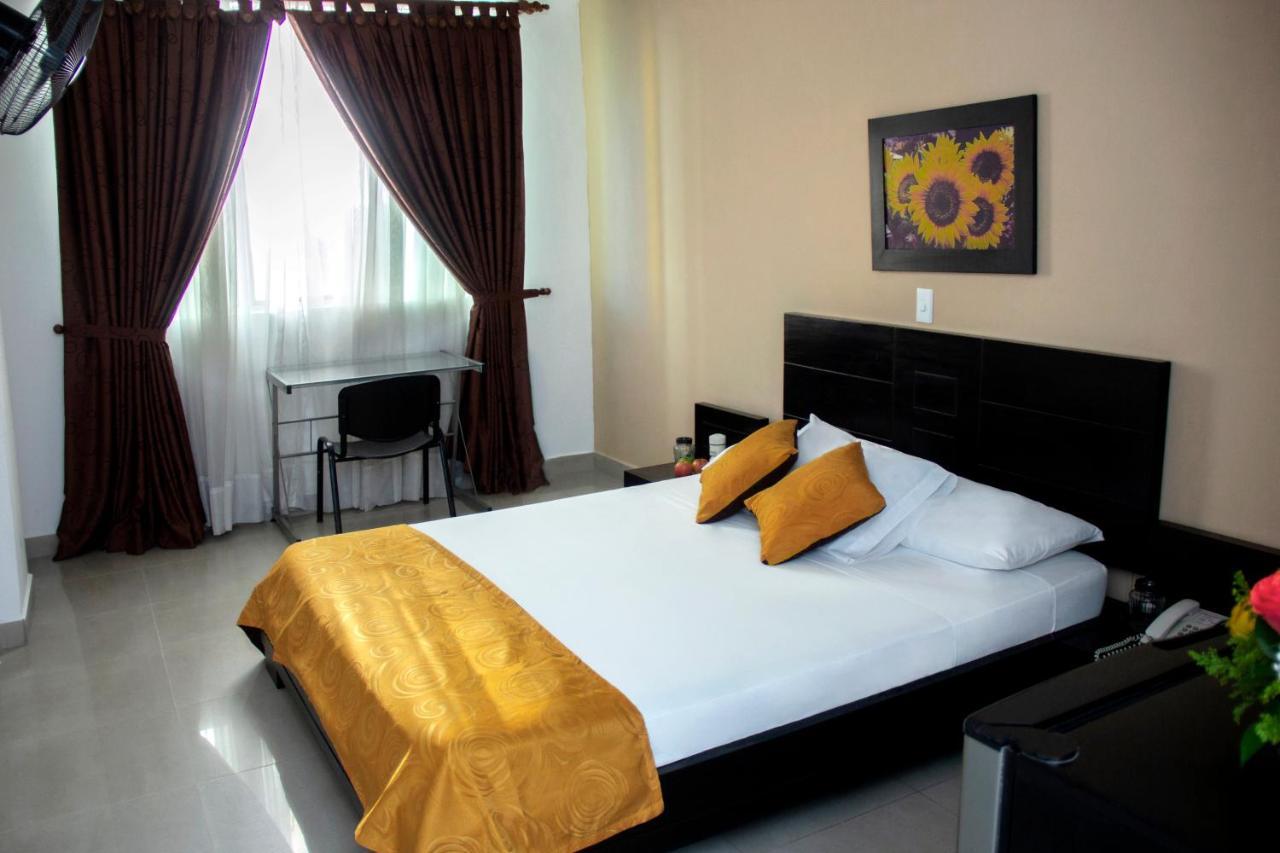 Hotel Plazuela San Ignacio Medellin Luaran gambar